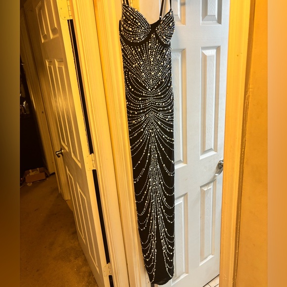 Formal Rhinestone And Pearl Gown - Picture 6 of 6